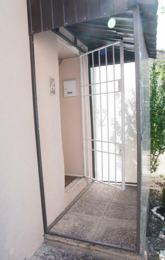 Bistrik Rose Apartment Сараево Экстерьер фото
