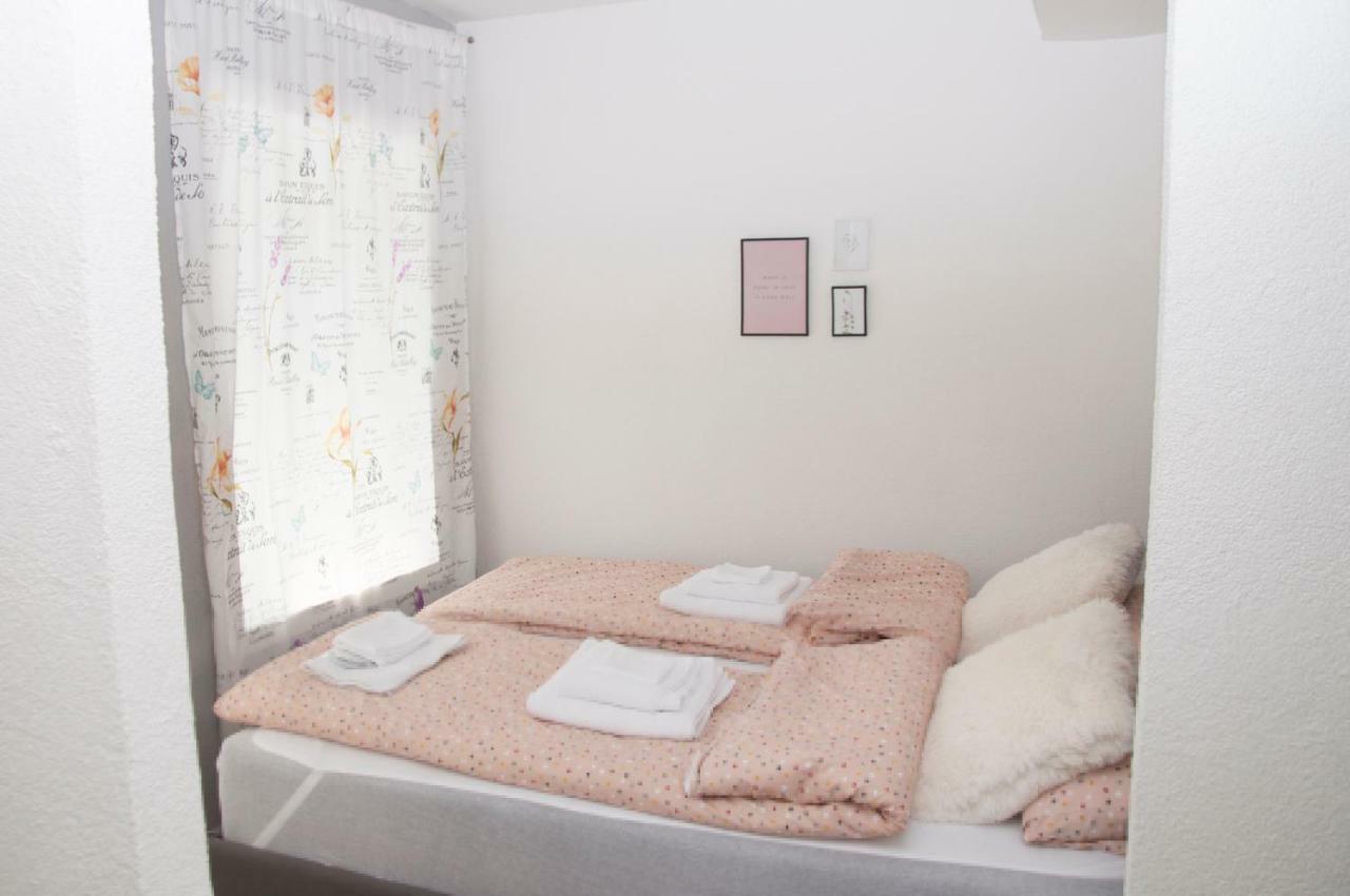 Bistrik Rose Apartment Сараево Экстерьер фото